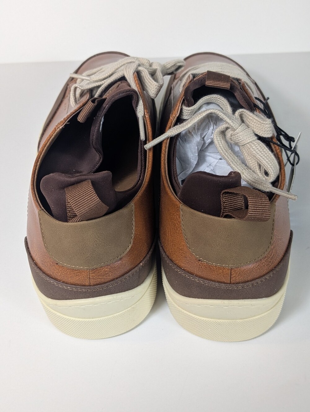 Madden NYC Men's Markk Court Casual Brown Sneakers - Picture 3 of 4
